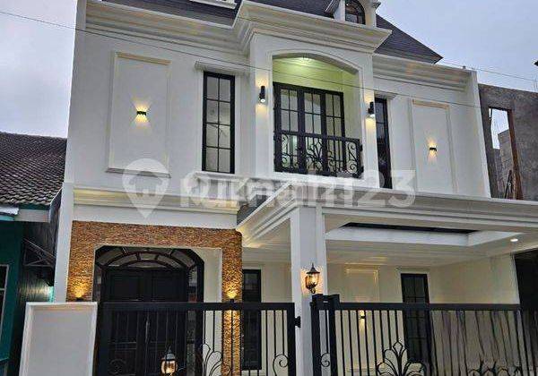 Dijual Rumah Mewah Cantik Desain Classic Dalam Komplek di Cinere 1