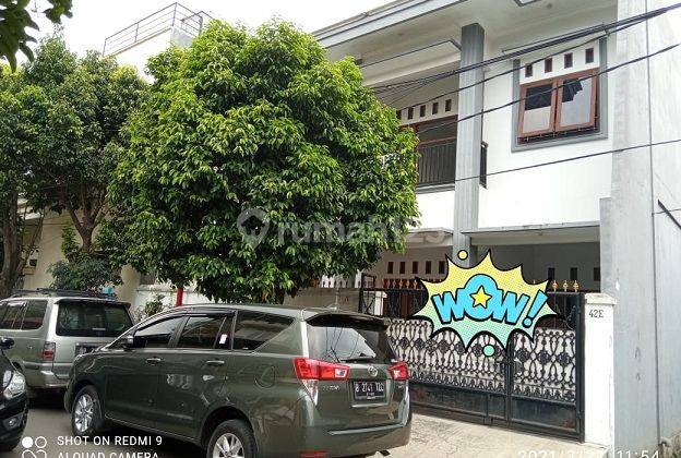 Rumah Murah 2 Lantai Terawat Siap Huni Strategis di Kayu Putih 2