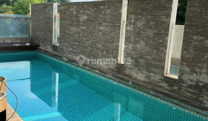 Rumah Mewah 3 Lantai Dengan Pool Rooftop di Cipete Selatan 2