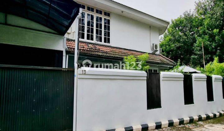 Rumah Murah Mewah 2 Lantai Strategis Terawat di Cipete Selatan 2