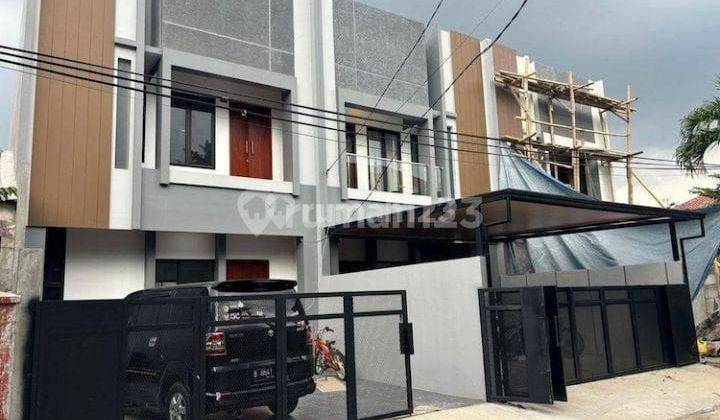 Rumah Murah Siap Huni Semi Industrial Style di Cinere Depok 1