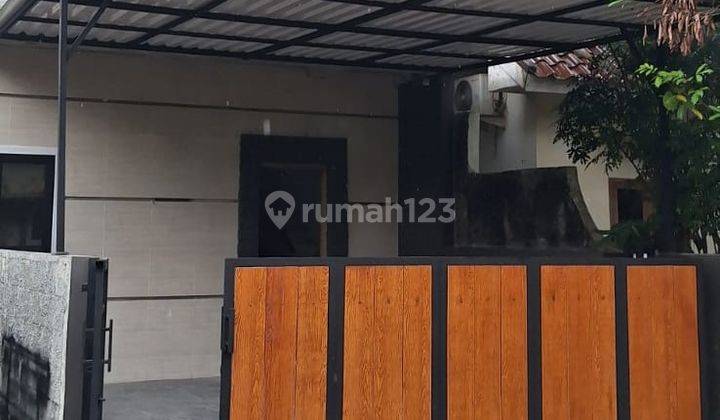 Rumah Kavling Strategis Siap Huni 2 Lantai di Jatibening Bekasi 1