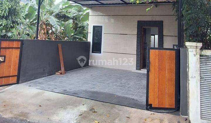 Rumah Kavling Strategis Siap Huni 2 Lantai di Jatibening Bekasi 2