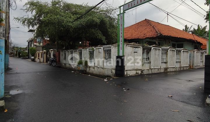 Rumah Murah Hitung Tanah Posisi hook dI Ciracas JAKARTA TIMUR.