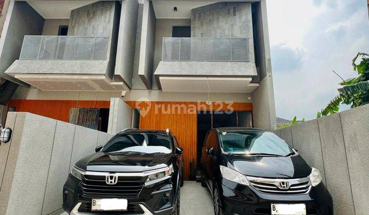 Rumah mewah bergaya trofical modern akses tol di jati warna  1