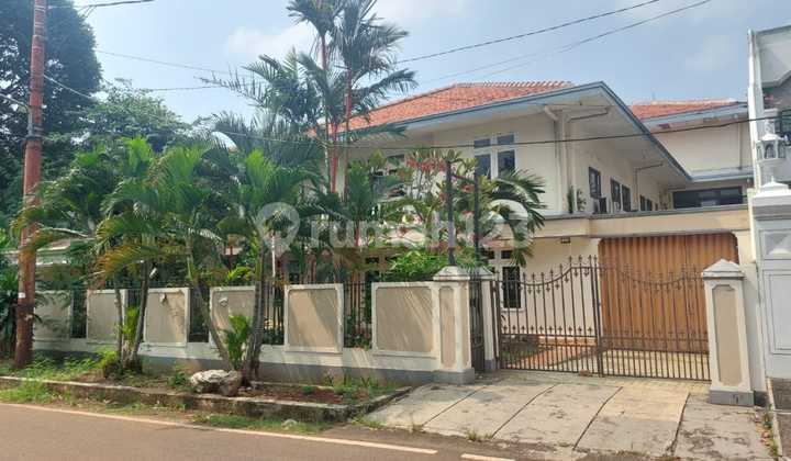 Rumah Murah 2 Lantai Strategis Bagus Siap Huni di Pondok Kelapa
