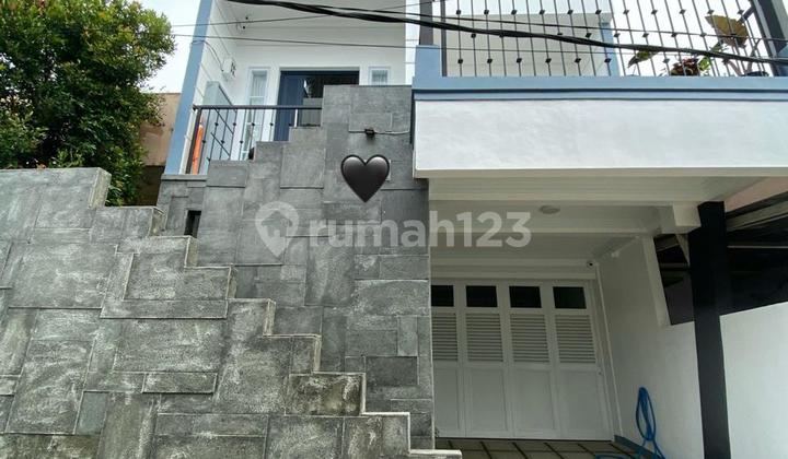 Rumah Second Siap Huni Terawat Dekat LRT di Jatibening Bekasi