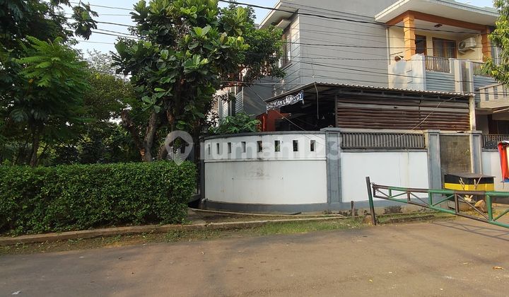 Rumah Mewah Siap Huni Terawat 2 Lantai Dalam Komplek di Cipinang