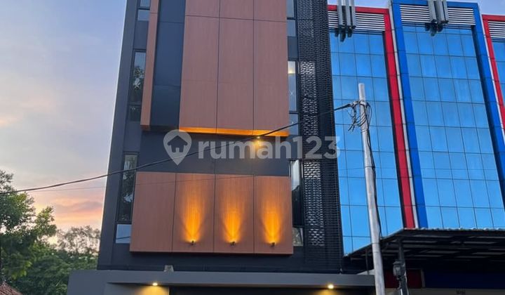 Kost Exclusive Baru Siap Huni 5 Lantai Strategis di Salemba