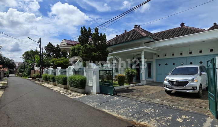 Turun Harga Rumah Mewah Siap Huni Strategis di Pondok Kelapa Turun Harga Rumah Mewah Siap Huni Strategis di Pondok Kelapa