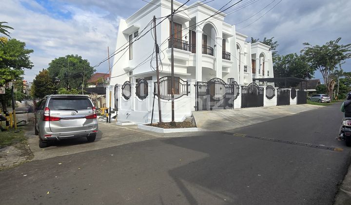 Rumah Baru Classic Modern Siap Huni Dalam Komplek di Duren Sawit 2