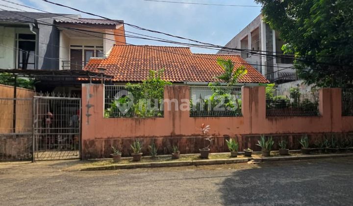 Rumah Lama Hitung Tanah Dalam Komplek di Duren Sawit Jkarta Timur