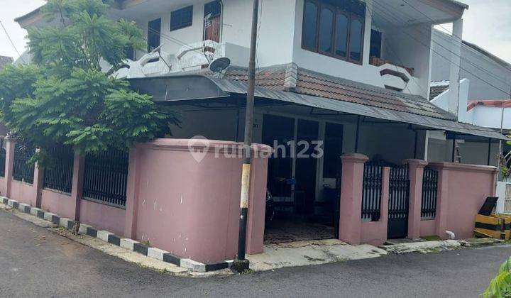 Rumah Murah Bagus Terawat Kokoh Siap Huni Posisi Hoek di Buaran 1