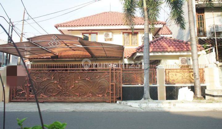 Rumah Murah 2 Lantai Siap Huni Terawat Dalm Komplek di Kayu Putih 1