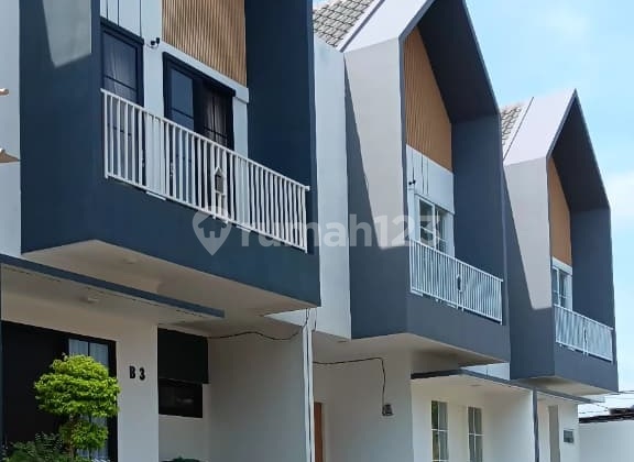 Rumah Bagus 2 Lantai Asri & Nyaman di Jatibening Pondok Gde Bkasi Rumah Bagus 2 Lantai Asri & Nyaman di Jatibening Pondok Gde Bkasi