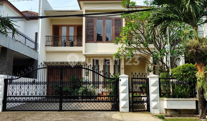 Rumah Mewah Bagus Kokoh Siap Huni 2 Lantai Dalm Komplek di Cbubur Rumah Mewah Bagus Kokoh Siap Huni 2 Lantai Dalm Komplek di Cbubur