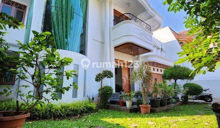  Dijual Rumah Mewah Siap Huni Ada Kolam Renang di Pondok Kelapa 1