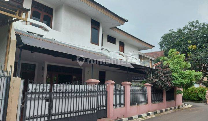 Rumah Murah Bagus Terawat Kokoh Siap Huni Posisi Hoek di Buaran 2