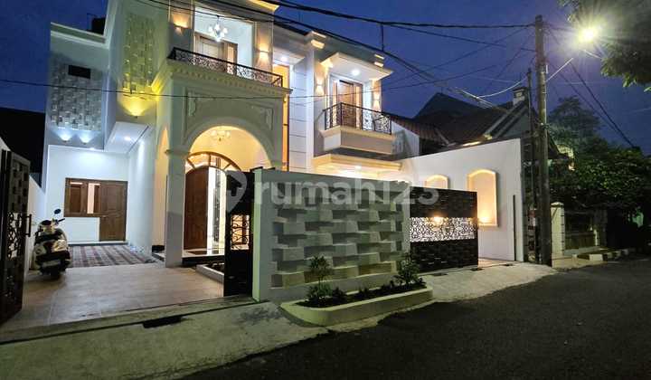 Rumah Baru Mewah siap huni 2 lantai dalm Komplek di Pondok Kelapa 2