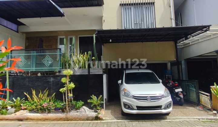 Turun Harga Rumah Bagus Siap Huni 2 Lantai Strategis di Cipayung Turun Harga Rumah Bagus Siap Huni 2 Lantai Strategis di Cipayung