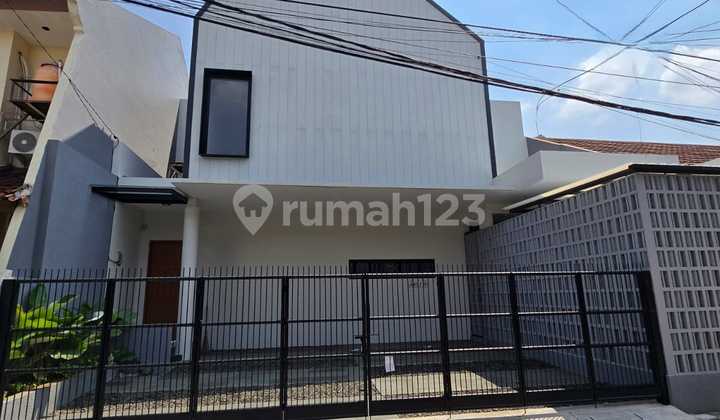 Nice Modern Design House ready to occupy in Duren Sawit Complex 2