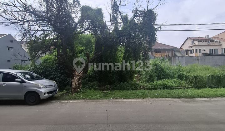 Tanah Kavling dalam Komplek Jalan Boulevard di Pondok Kelapa 