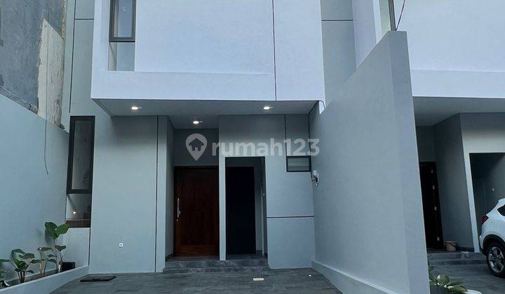 Rumah Baru 2 Lantai Daerah Kalikepiting Surabaya Timur 1