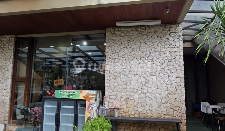 Rumah Taman Alfa di Jalan Boulevard dan Dekat Sport Club 2