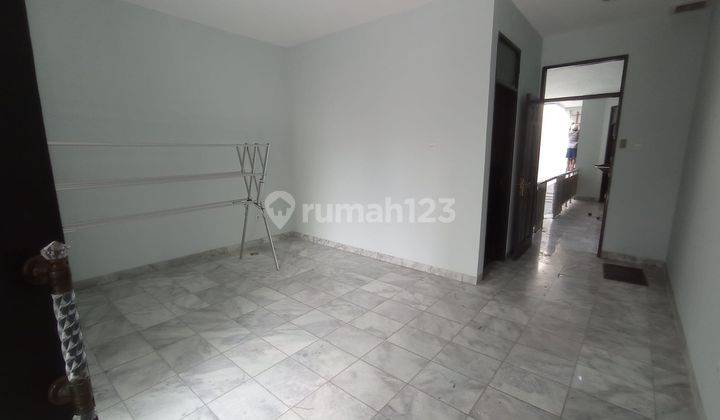 Rumah Green Garden Jakbar 2 lantai siap huni 11