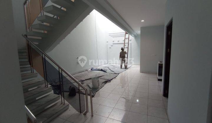 Rumah Green Garden Jakbar 2 lantai siap huni 13