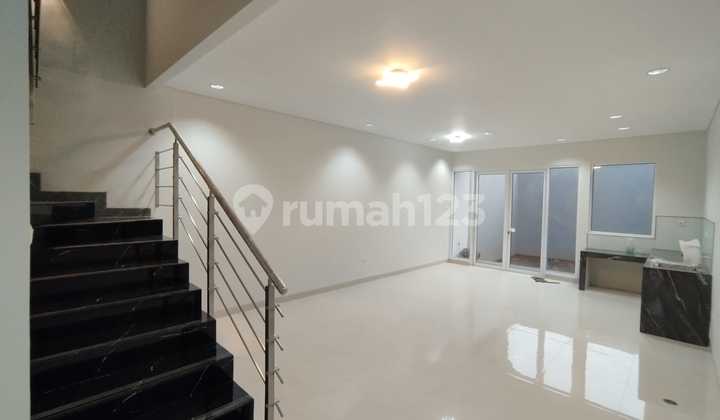 Rumah Brand New 2 Lantai Di Kav Dki Jakbar