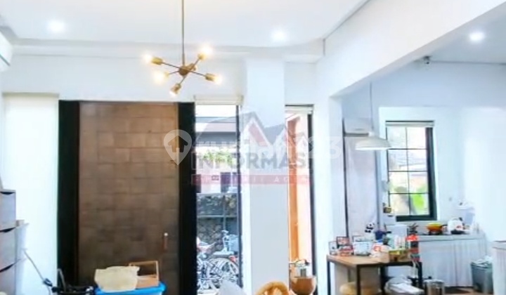 Rumah 3.5 Lantai Sunrise Garden Jakbar 2