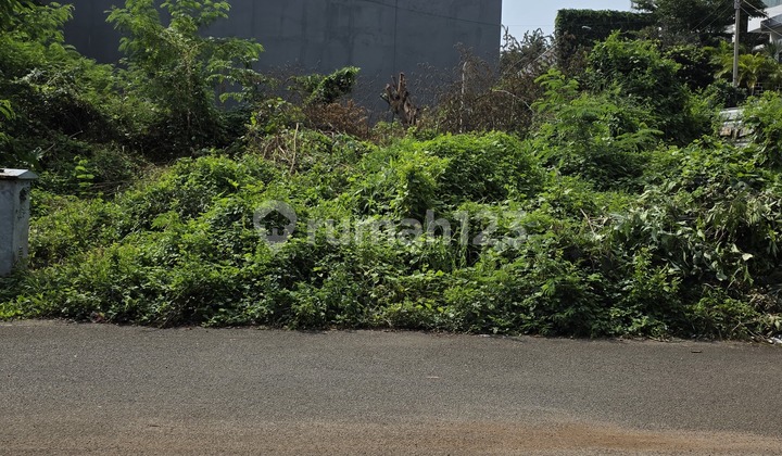 Tanah Kavling Permata Hijau Hoek Selatan Timur Dalam Cluster