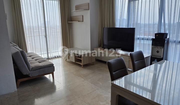 Apartemen Veranda Puri 2 Br, Hoek, View Cakep Apartemen Veranda Puri 2 Br, Hoek, View Cakep