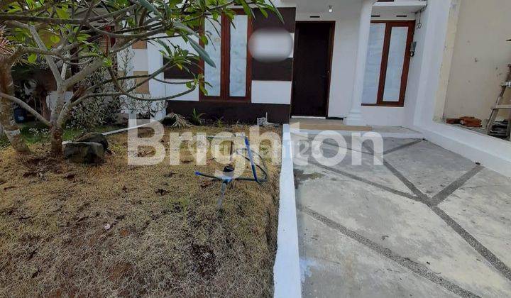 rumah minimalis modern di Bridgetown the Oz Tidar Kota Malang 1