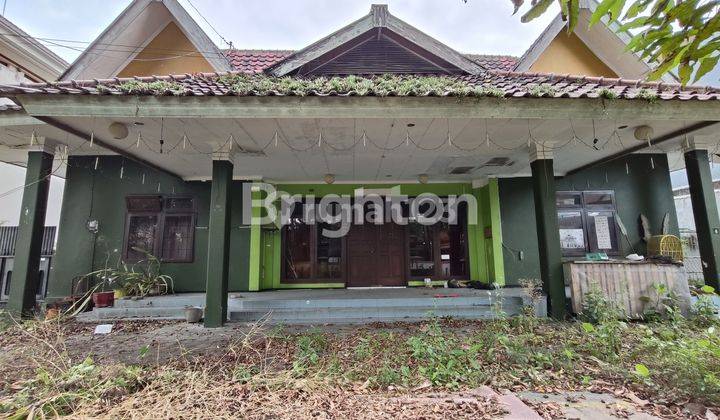 Rumah strategis  jl Dr. soetomo Pusat kota klojen malang