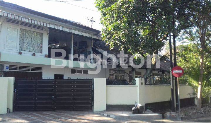 rumah murah pusat kota area dekat jl ijen  Malang 1