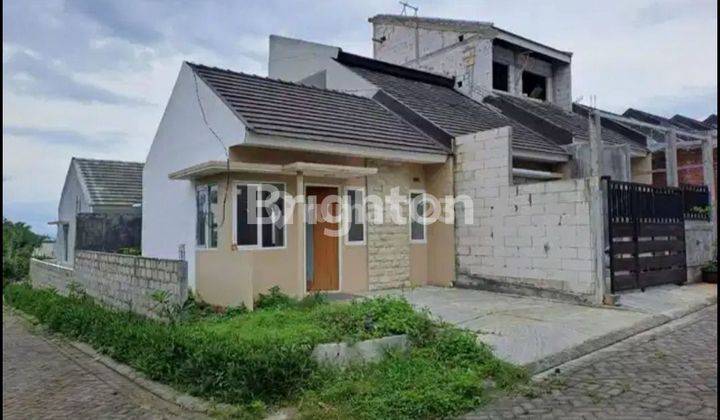 Rumah baru  siap huni di Panorama garden Wagir malang 1