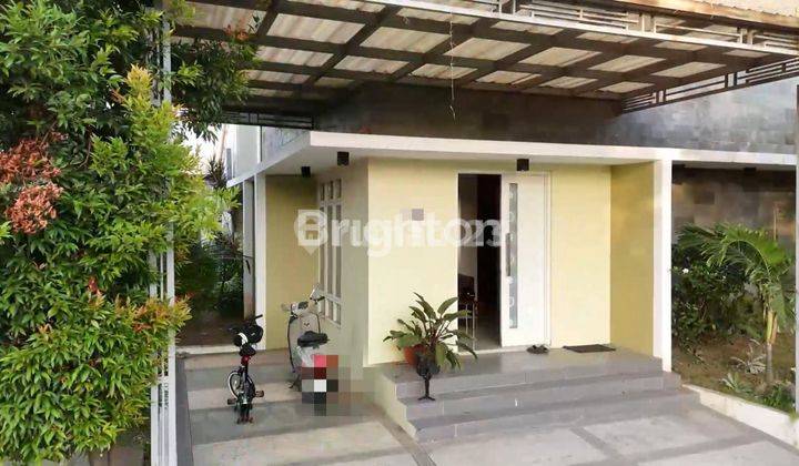 Rumah Cantik 2 Lantai Full Furnish  Tunggulwulung Suhat Malang 1