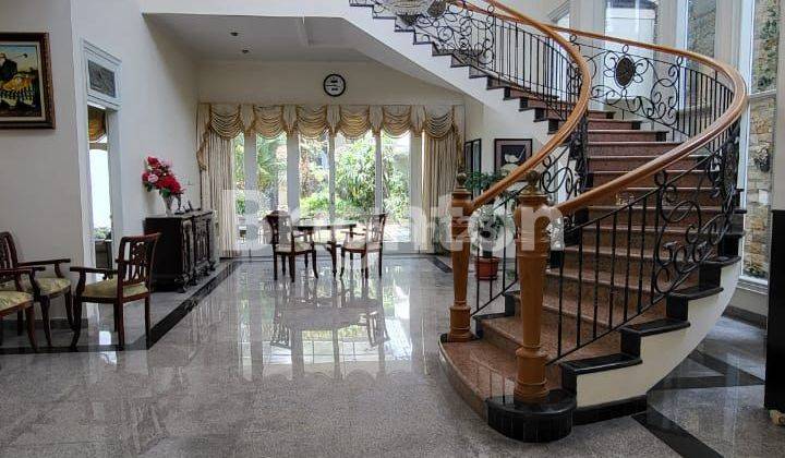 Rumah 2 Lantai Furnish Siap Huni  Araya Blimbing Malang 2