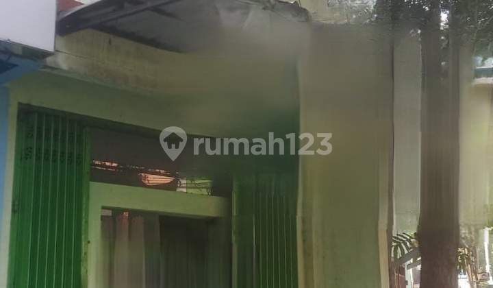 Shop House for Sale, Bunga-bunga Street Axis, Malang 1