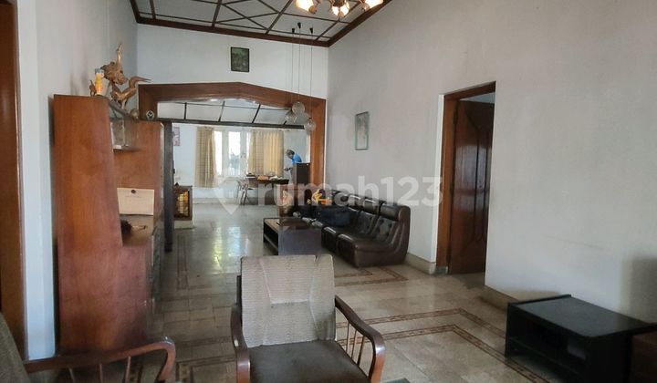 Rumah Bangunan Kolonial Di Area Gunung Gunung Jl Ijen Kota Malang 2