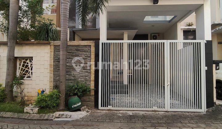 Ready-to-Occupy 2-Story House for Sale or Rent in Graha Mulia, Malang