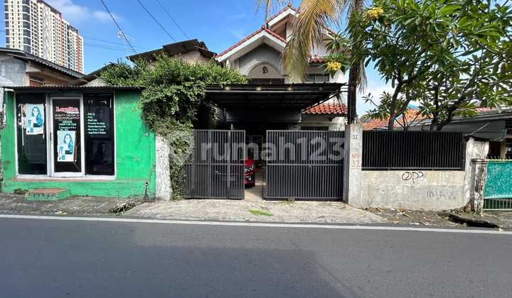 Dijual cepat rumah kos hitung tanah di Kemandoran dekat Senayan, Permata Hijau, mall, perkantoran, RS Dijual cepat rumah kos hitung tanah di Kemandoran dekat Senayan, Permata Hijau, mall, perkantoran, RS