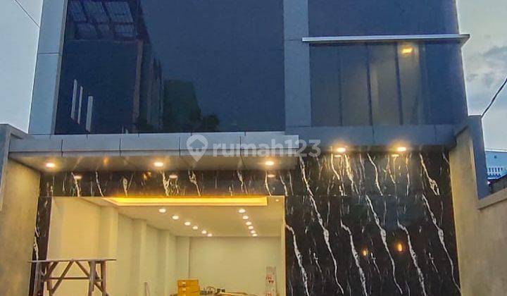 Gedung Kantor Baru 41/2 Lantai Strategis di Cawang Jakarta timur 2