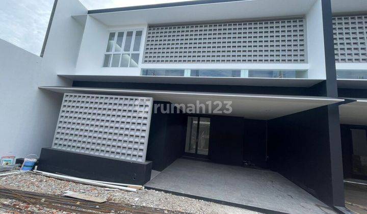 Rumah Baru Siap Huni di Caman Jakasampurna Bekasi 1