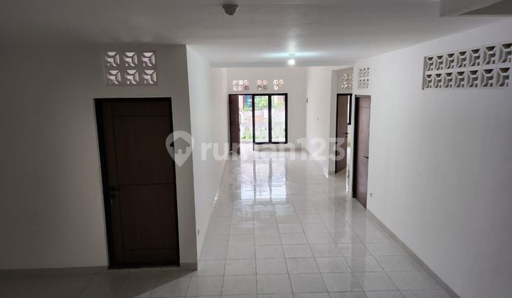 Rumah Bagus Sudah Full Renovasi di Taman Galaxy Bekasi 2