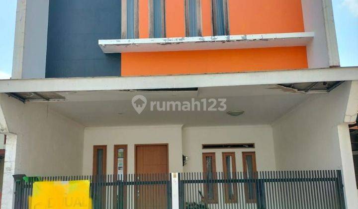 Rumah Sudah Renovasi Di Komplek Adipura 1 Gede Bage Bandung  1