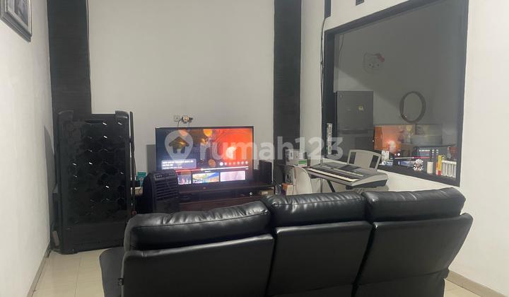 Rumah Semi Furnished Dekat Pintu Tol Jatubening Bekasibekasi 2