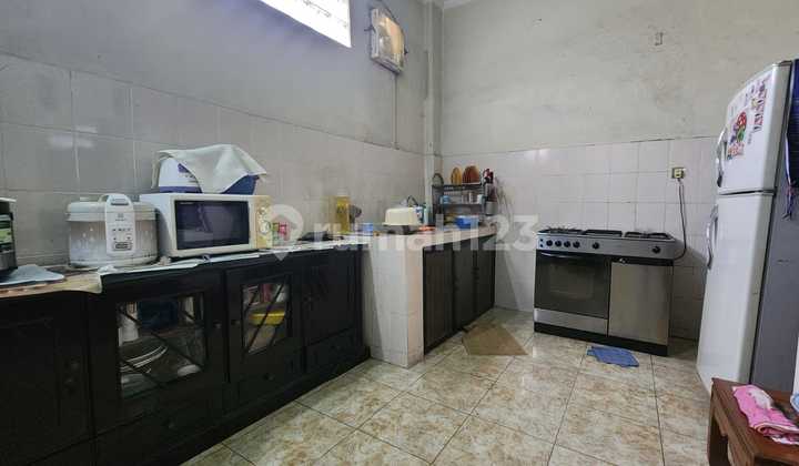 House for Sale on Pengasinan Street Near East Bekasi Toll Gate 2